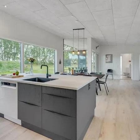 Vanna - 1-2km From The Sea In Lolland- Falster And Mon By Interhome Holiday home *