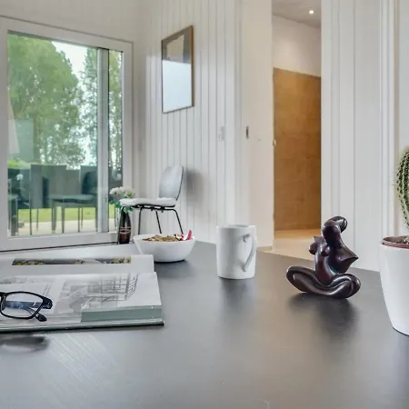 Vanna - 1-2km From The Sea In Lolland- Falster And Mon By Interhome Holiday home