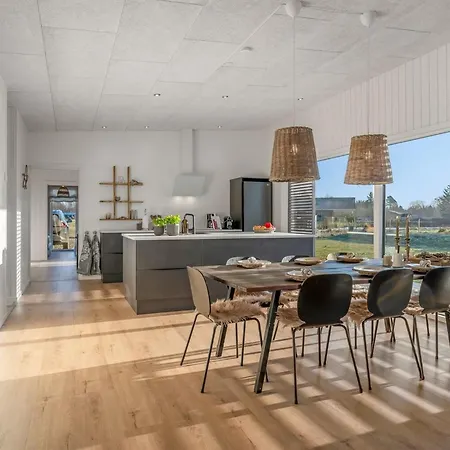 Vanna - 1-2km From The Sea By Interhome *