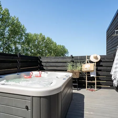 Vanna - 1-2km From The Sea By Interhome